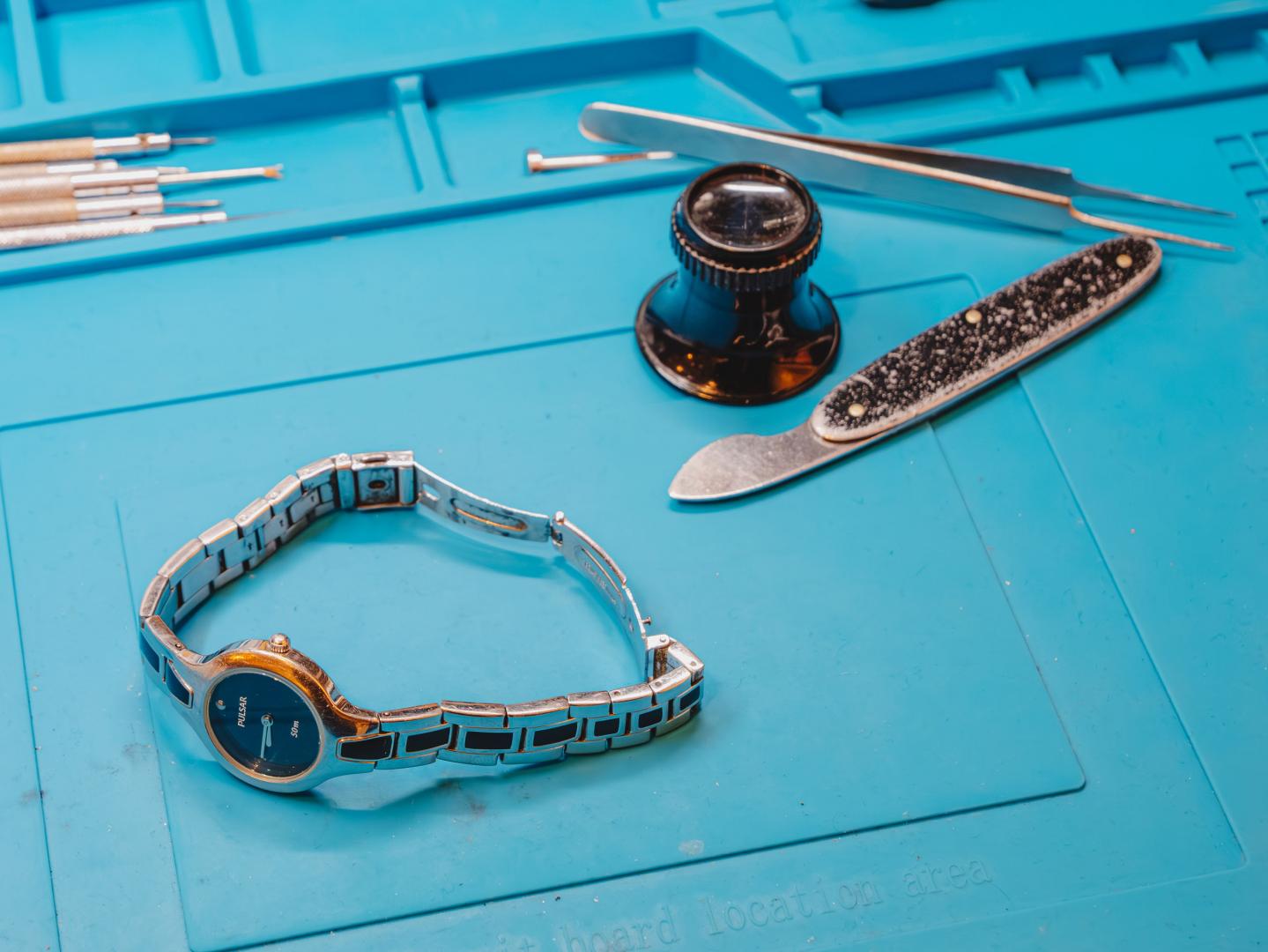 Pose de pile de montre Brest